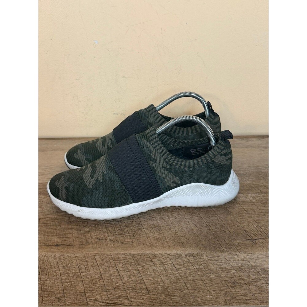 Aetrex Allie Sneakers women’s green camo shoes size 9-9.5 arch support